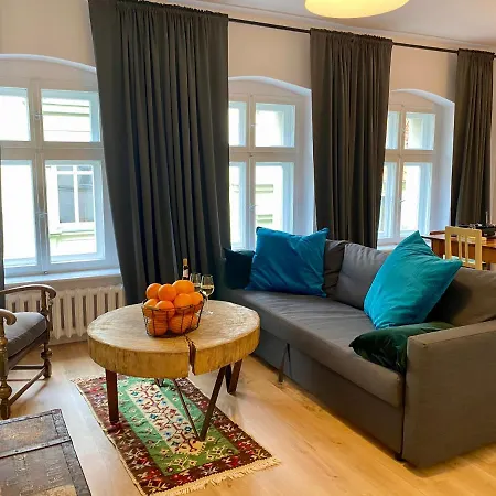 Hrabala * Jelenia Gora