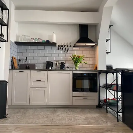 Hrabala Daire Jelenia Gora